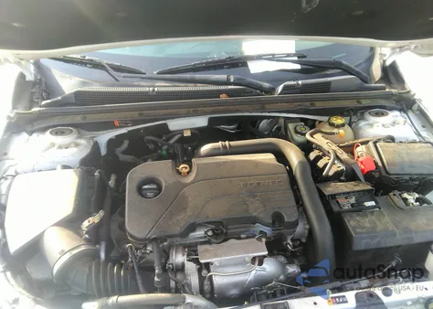 2018 Chevrolet Malibu Lt из США, поврежденный, VIN 1G1ZD5ST2JF279040